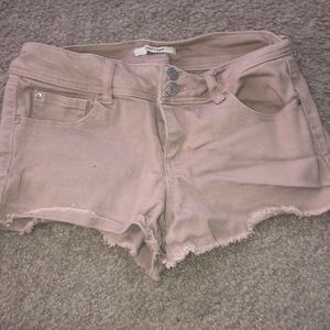 Refuge shorts